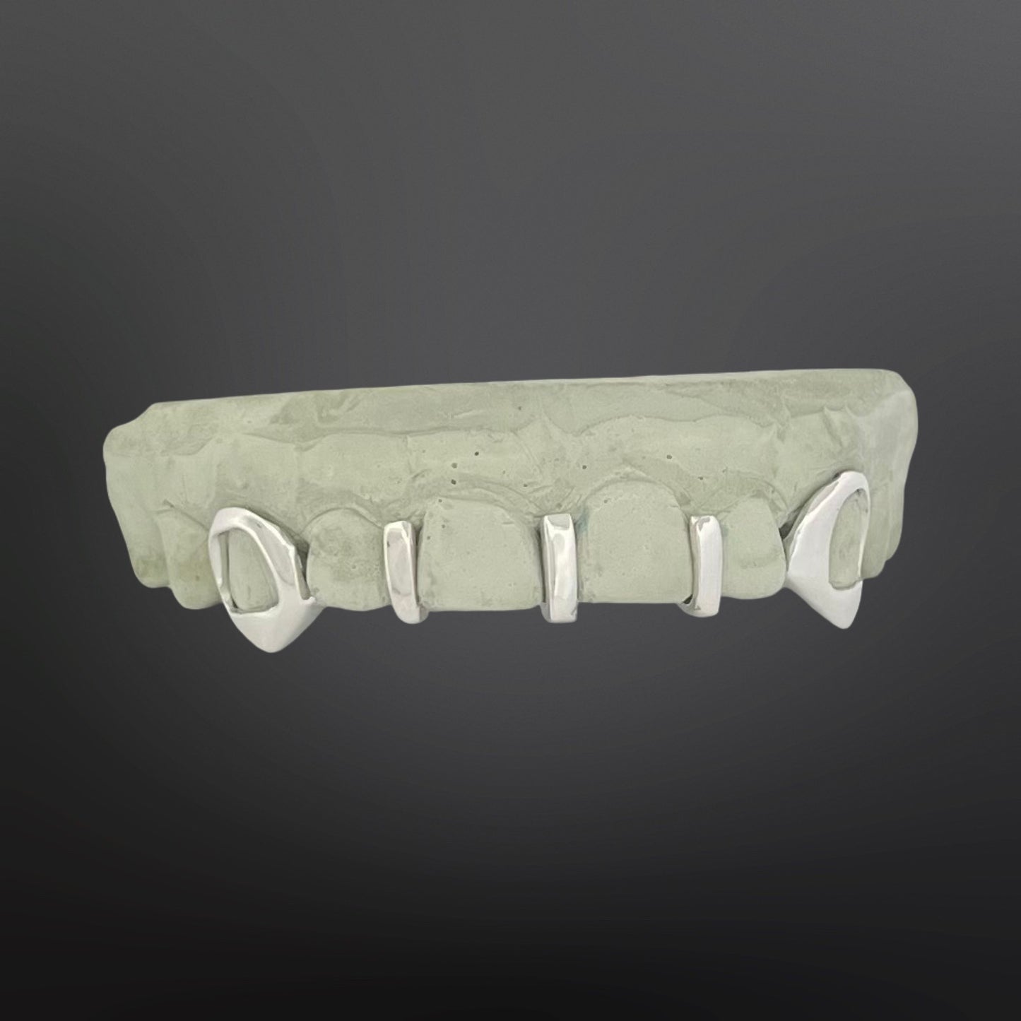 Open Face Fangs And Three Plain Gap Fill Spacers Six Teeth Top Set Silver