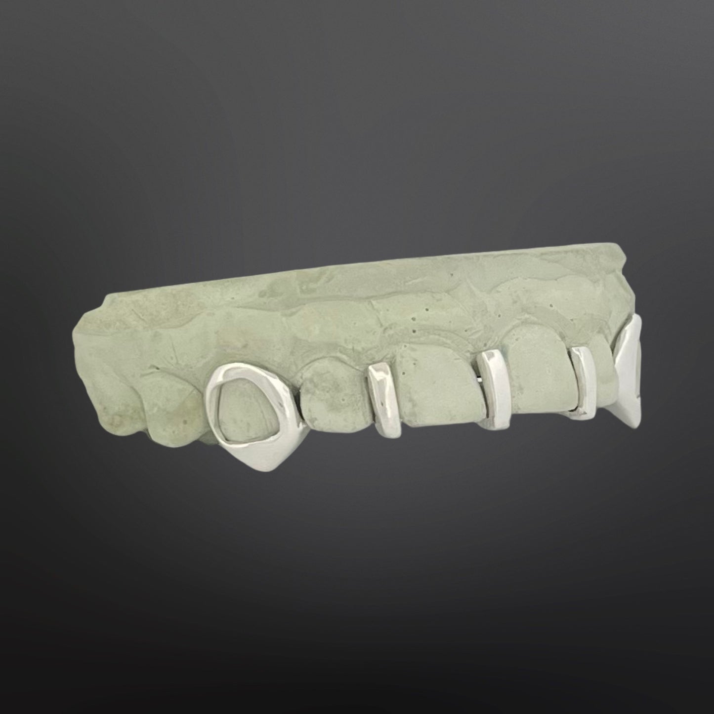 Open Face Fangs And Three Plain Gap Fill Spacers Six Teeth Top Set Silver