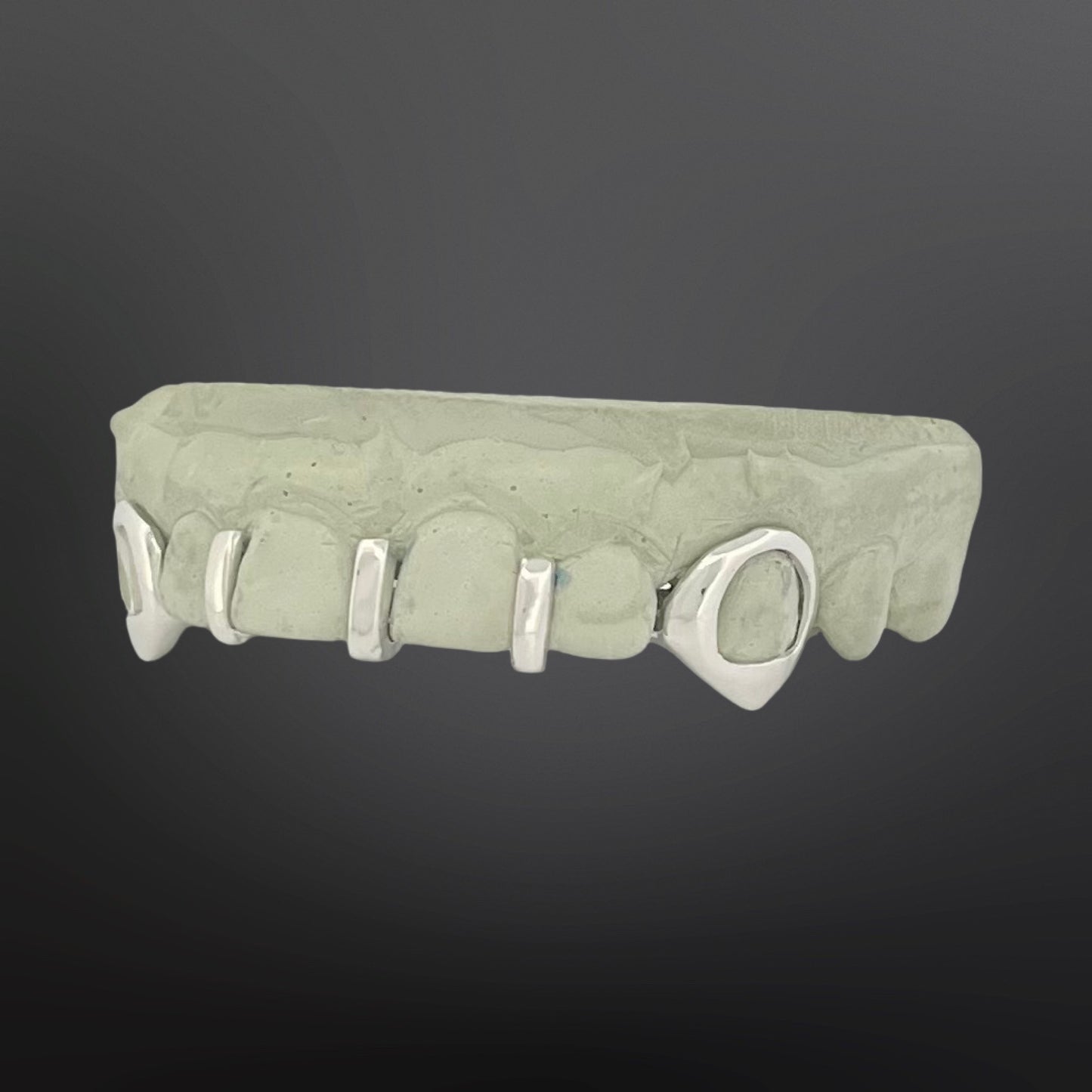 Open Face Fangs And Three Plain Gap Fill Spacers Six Teeth Top Set Silver