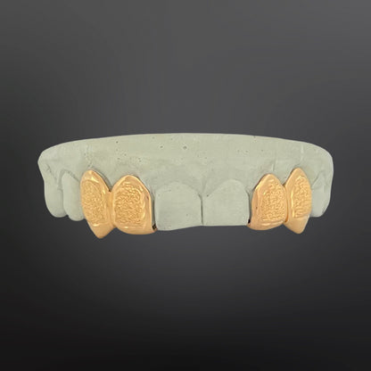 Solid Frames And Diamond Dust Center Four Teeth Top Set With Back Bar Silver Yellow