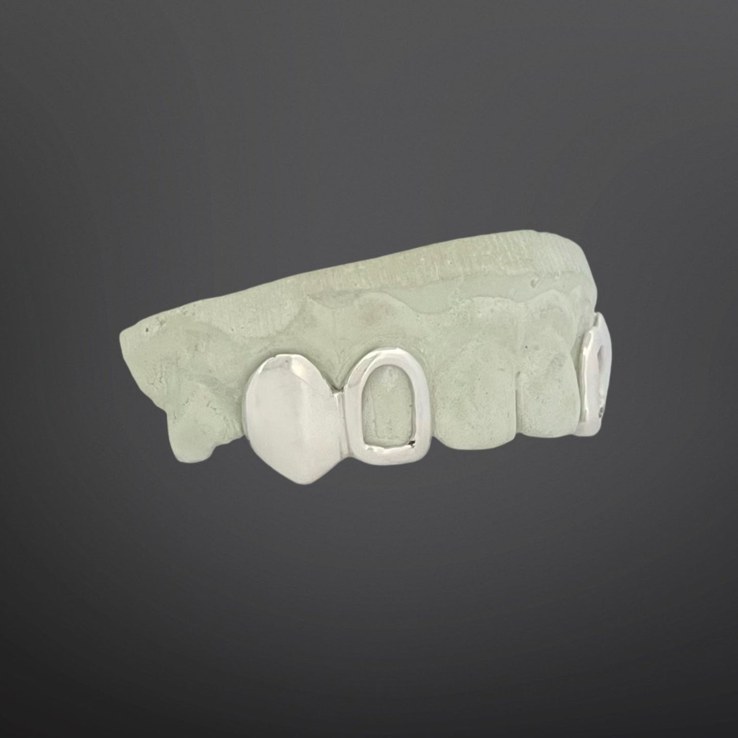 Solid Plain Fang And Open Face With Back Bar Four Teeth Top Set Silver