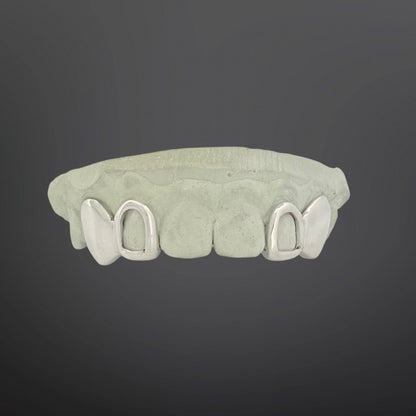 Solid Plain Fang And Open Face With Back Bar Four Teeth Top Set Silver