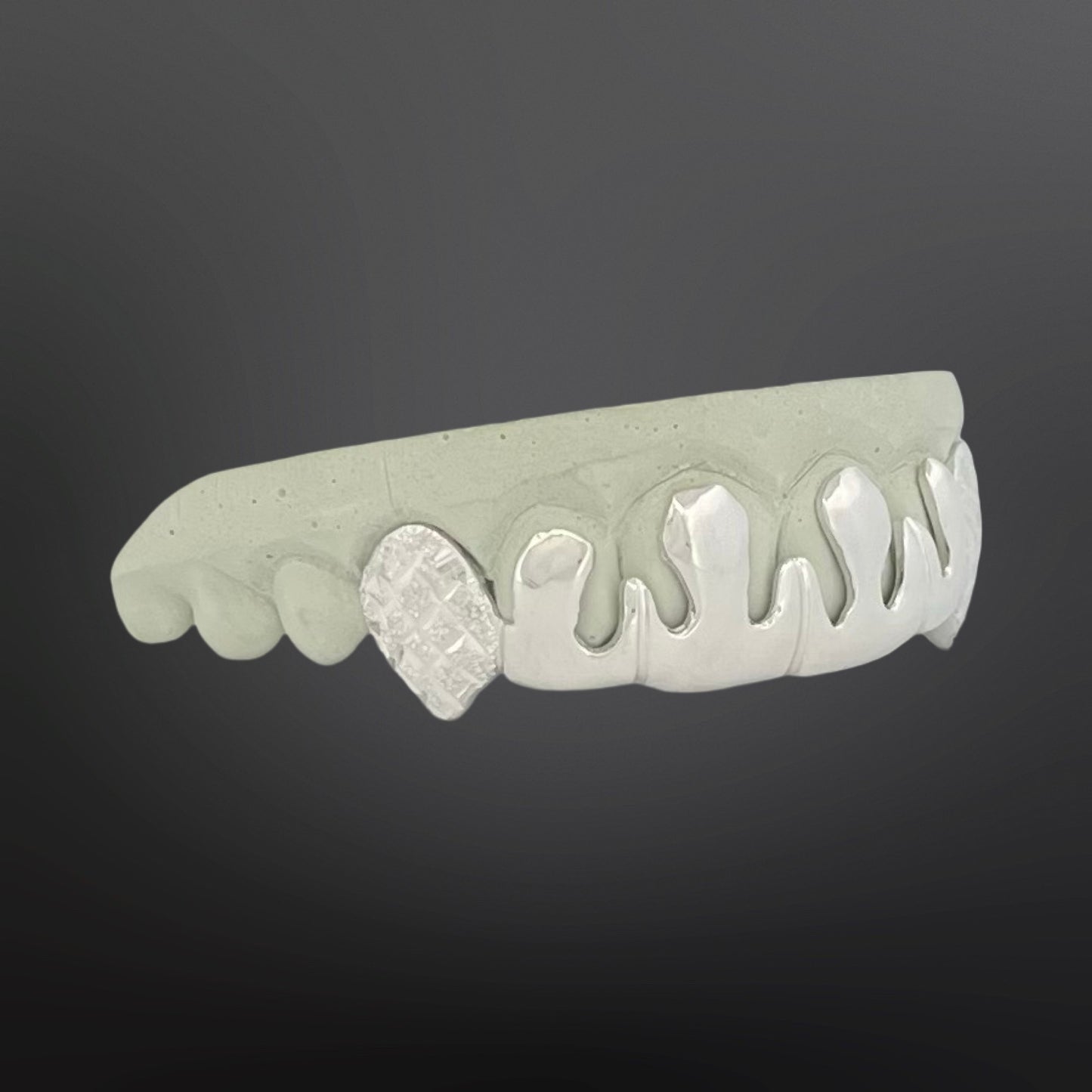 Solid Fang With Diamond Cuts And Diamond Dust And Drip Design Middle Six Teeth Top Set Silver