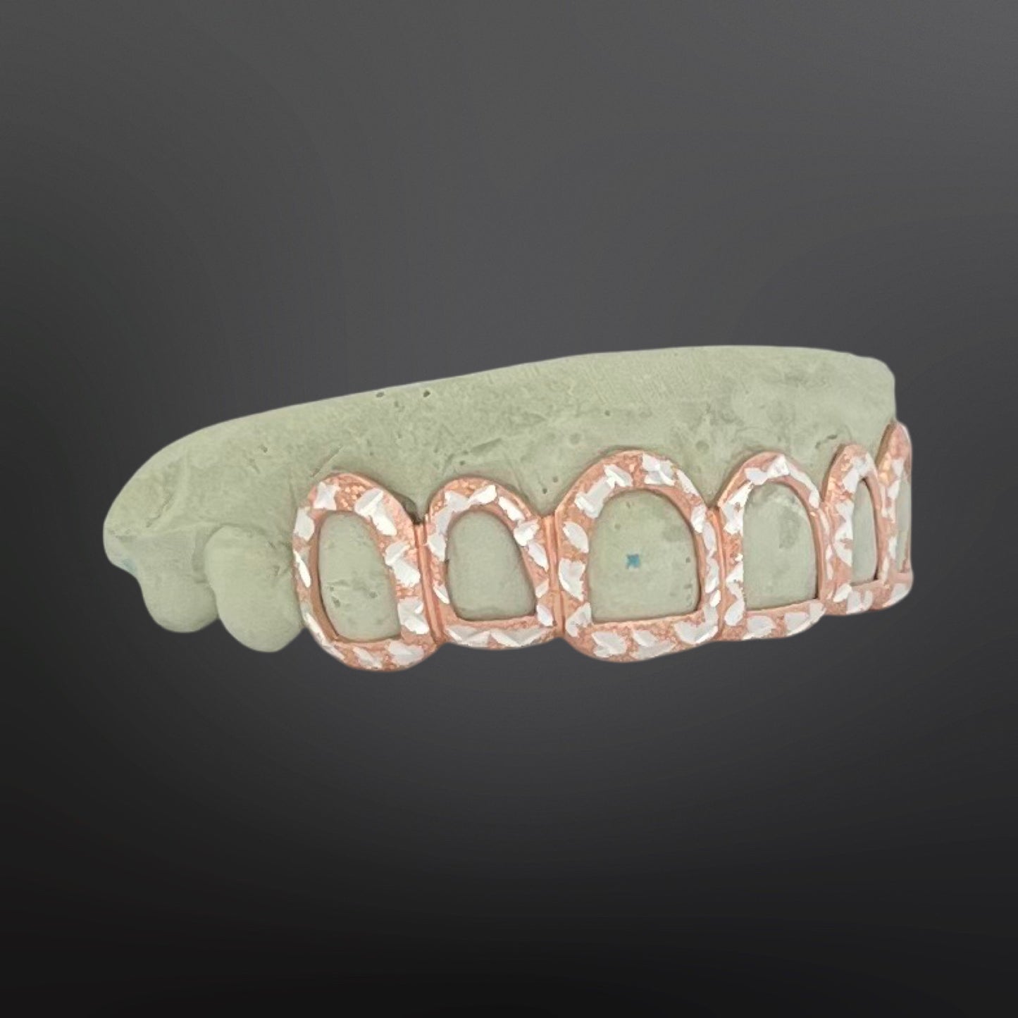 Two Tone Rose Open Face With Diamond Dust And White Diamond Cuts Six Teeth Top Set Silver