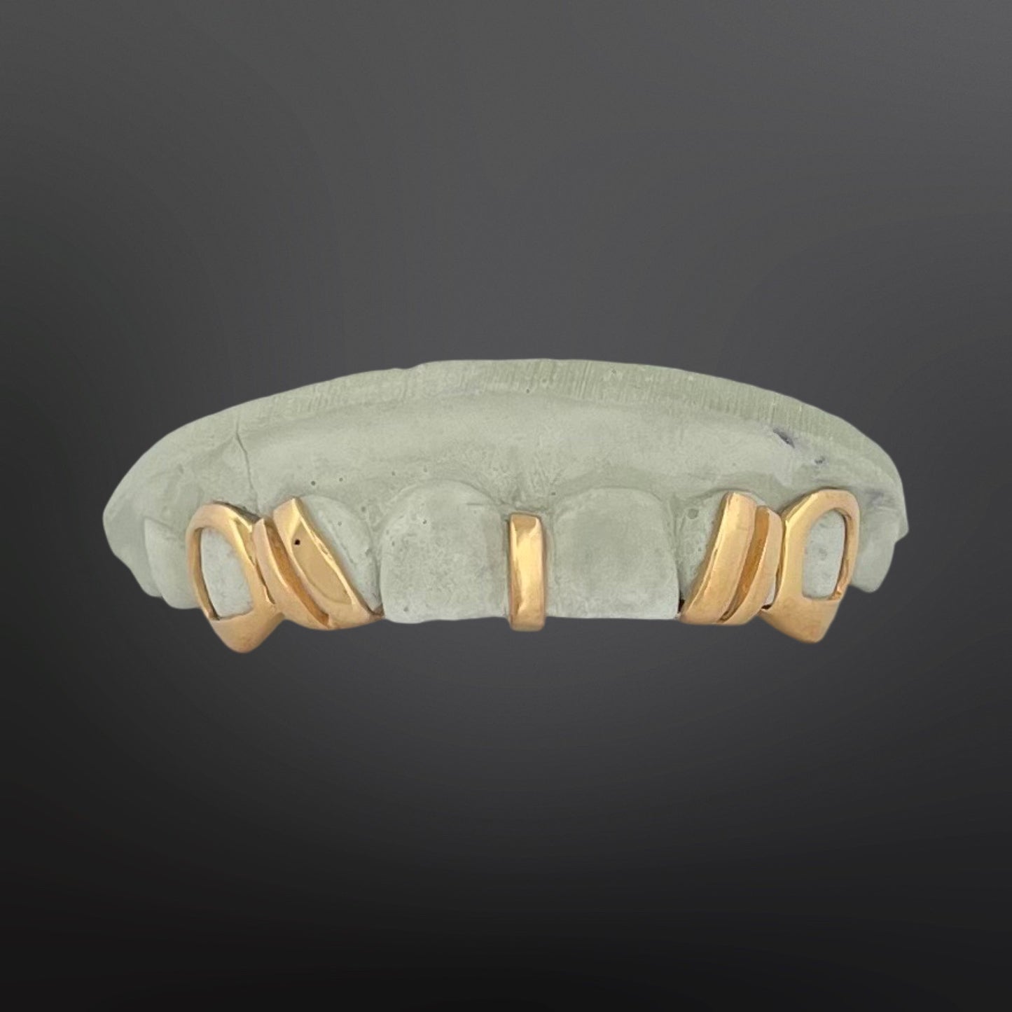 Open Face Fangs And Wing Design And Gap Space Filler Four Teeth Top Set Silver Yellow