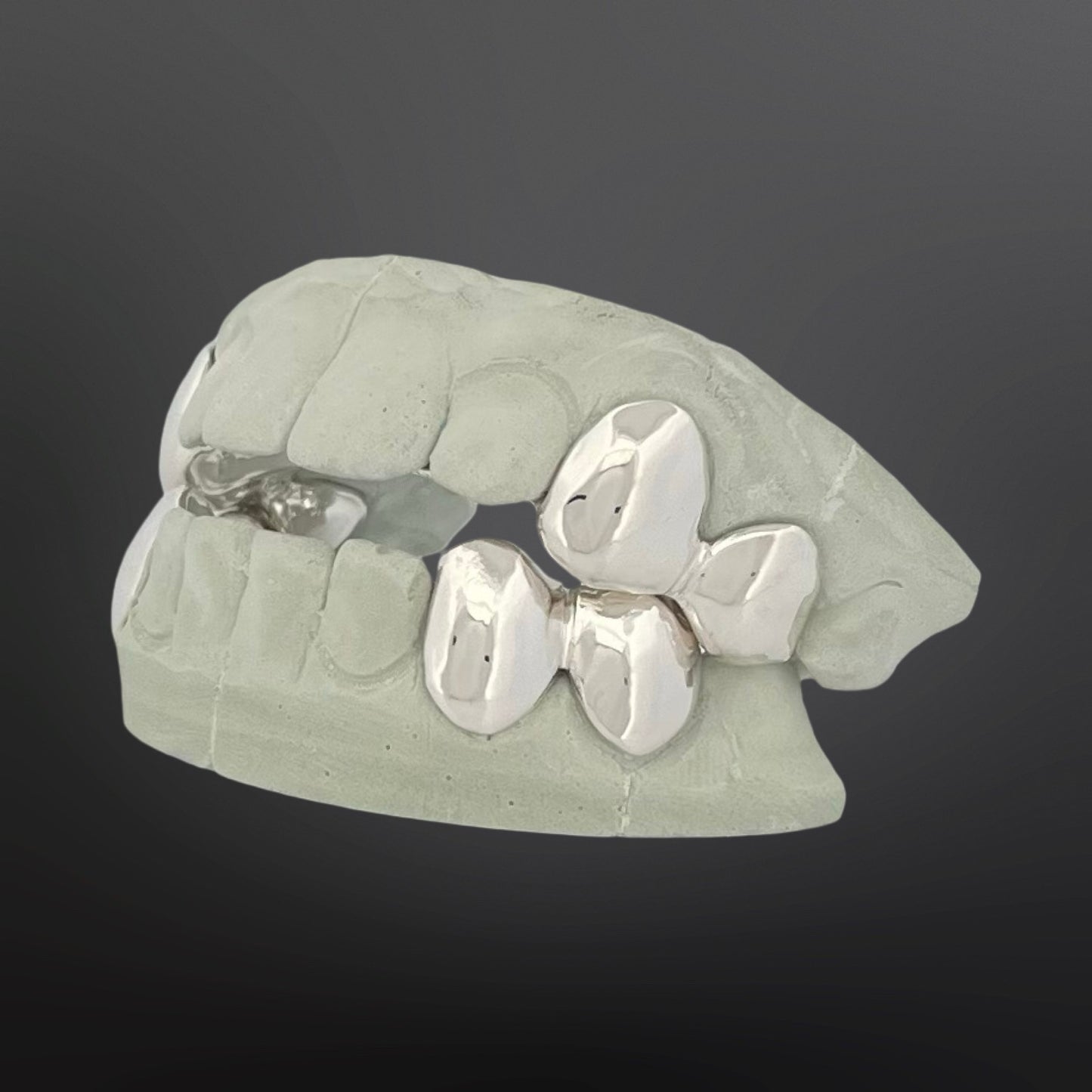 Solid Plain Four Teeth Top And Four Teeth Bottom With Back Bar Full Set Silver